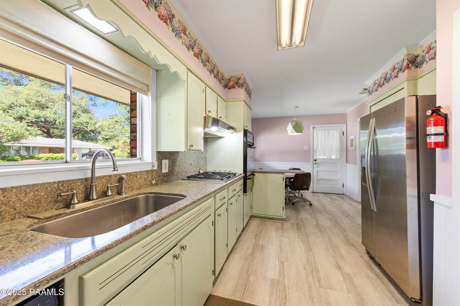 300 West Saint Louis Street, Lafayette, LA 70506