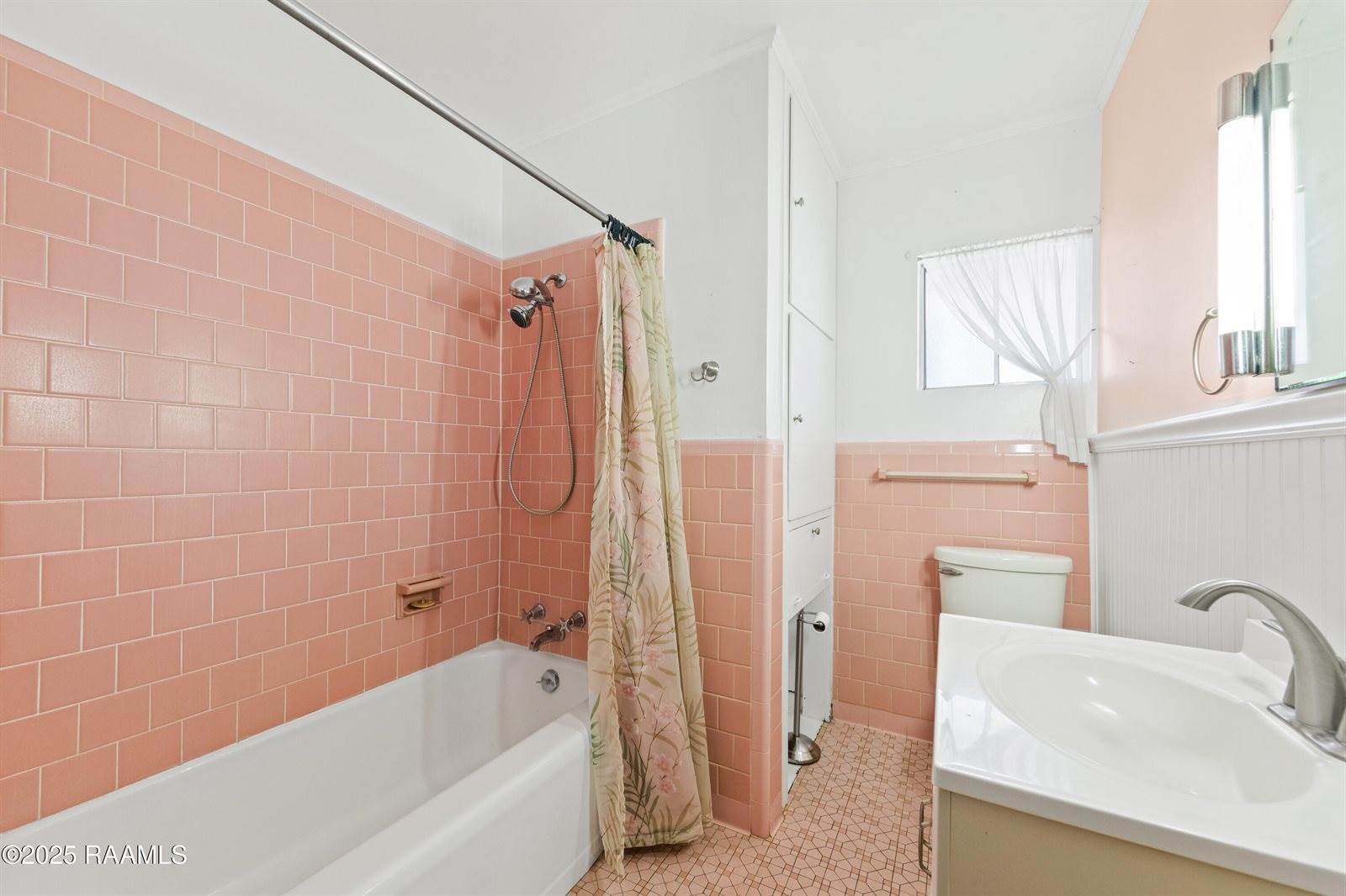 300 West Saint Louis Street, Lafayette, LA 70506