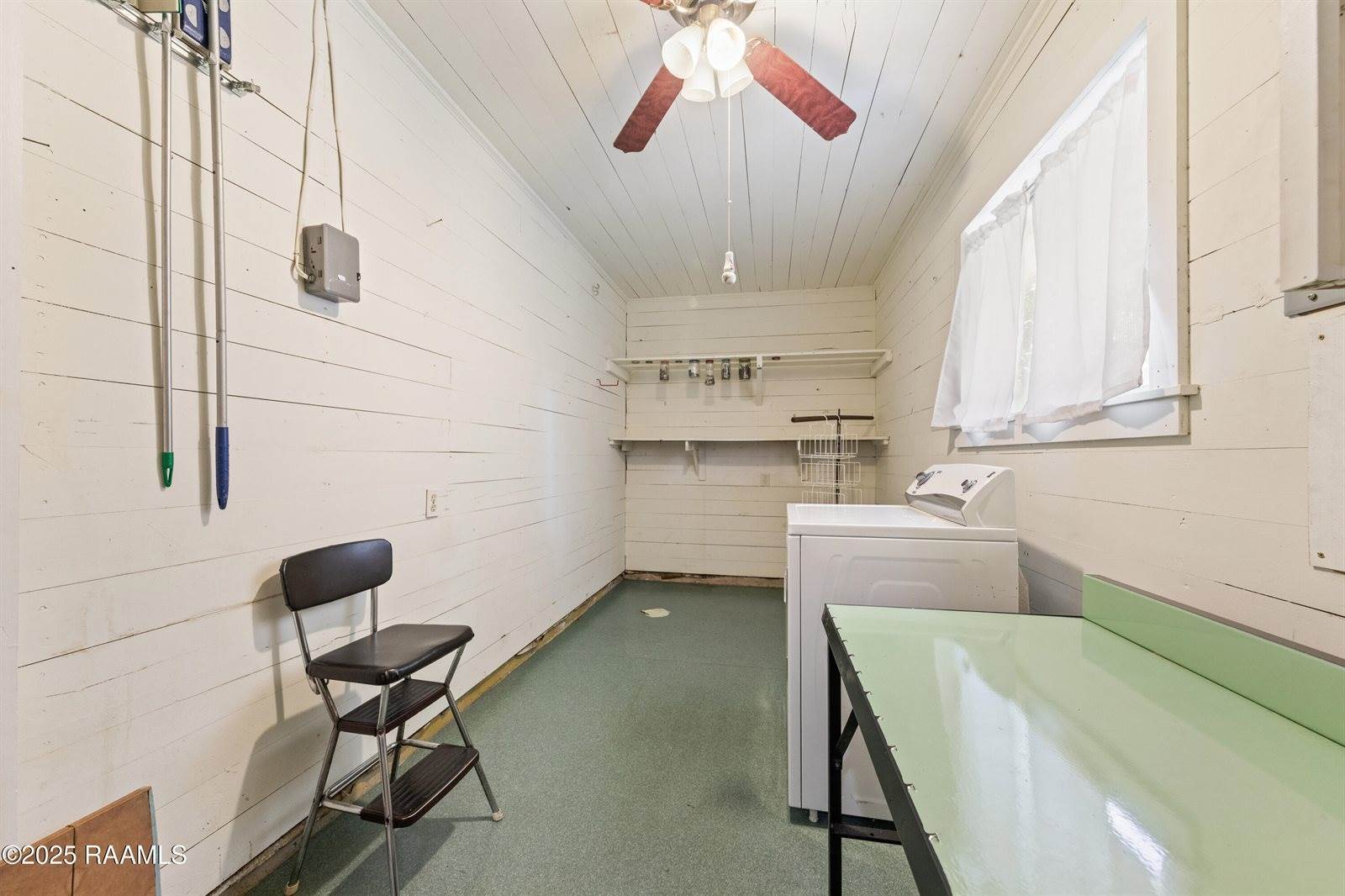 300 West Saint Louis Street, Lafayette, LA 70506