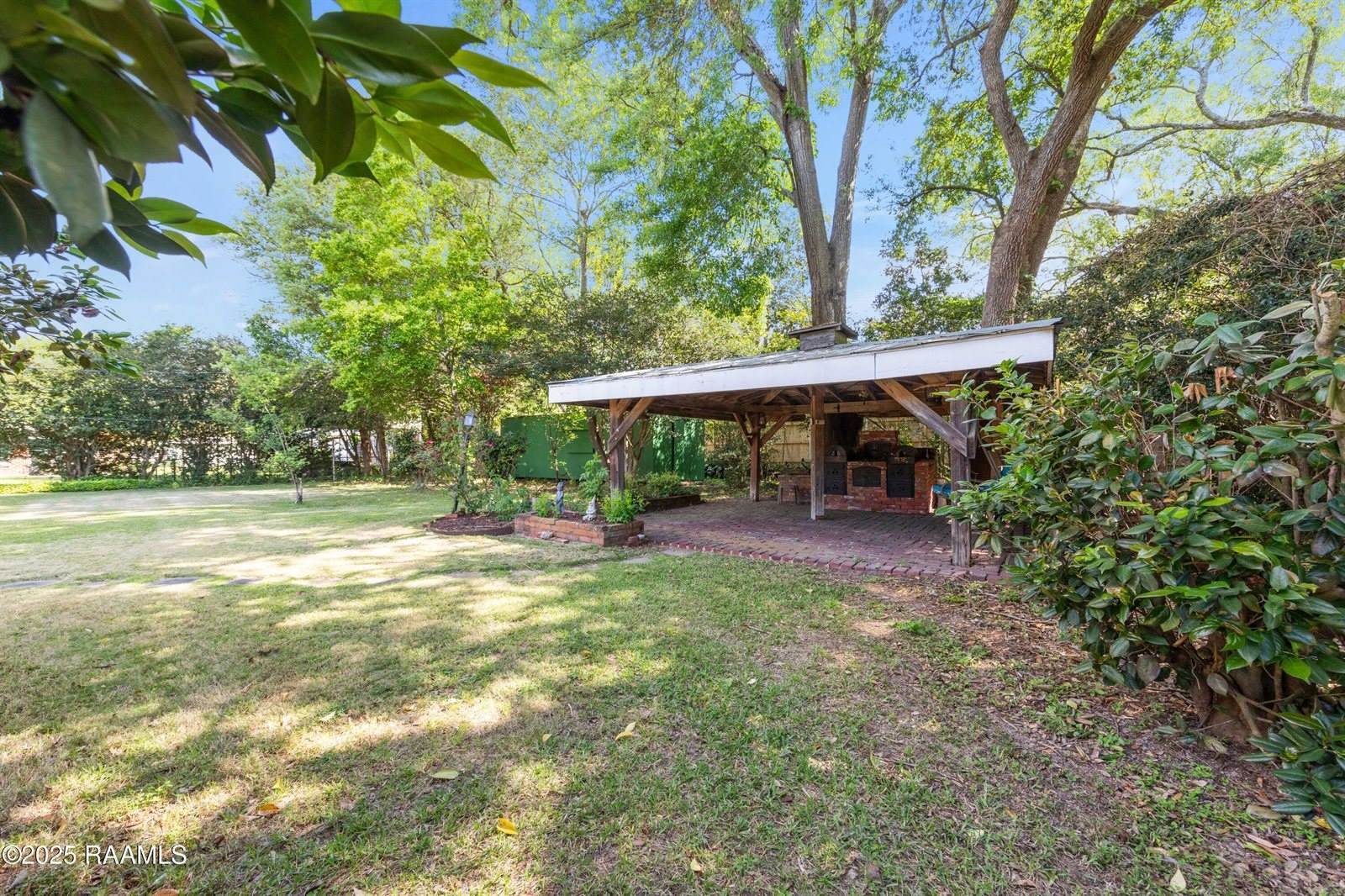 300 West Saint Louis Street, Lafayette, LA 70506