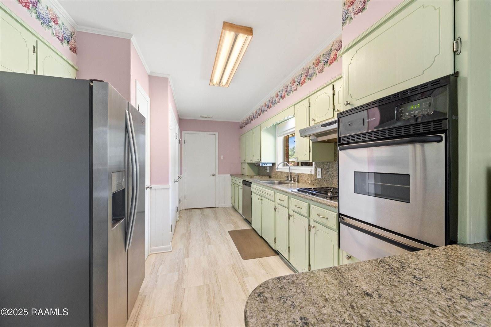 300 West Saint Louis Street, Lafayette, LA 70506