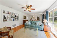 300 West Saint Louis Street, Lafayette, LA 70506