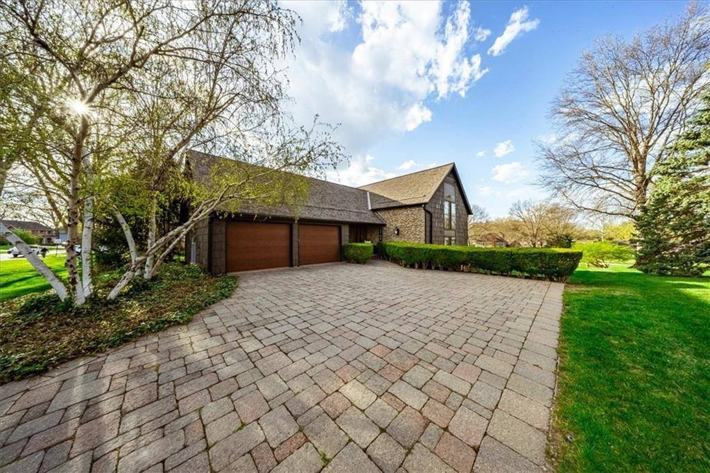 9700 West 106th Street, Overland Park, KS 66212