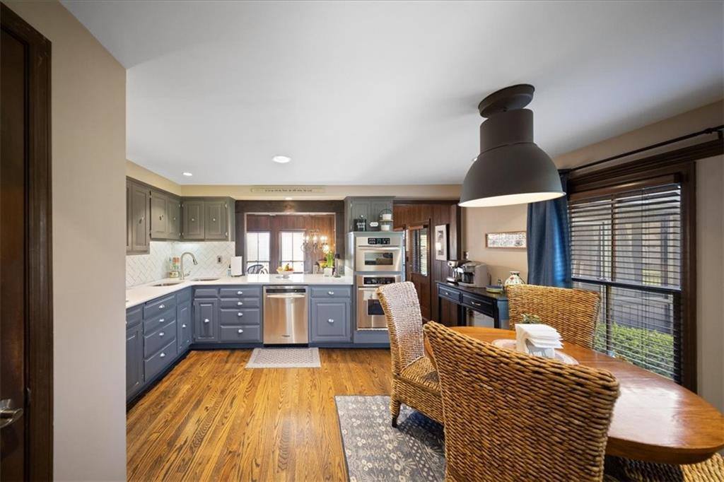 9700 West 106th Street, Overland Park, KS 66212