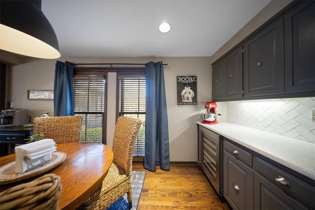 9700 West 106th Street, Overland Park, KS 66212