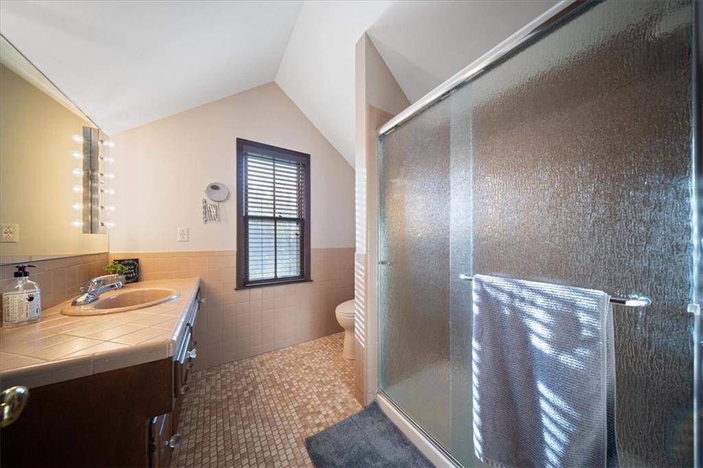 9700 West 106th Street, Overland Park, KS 66212