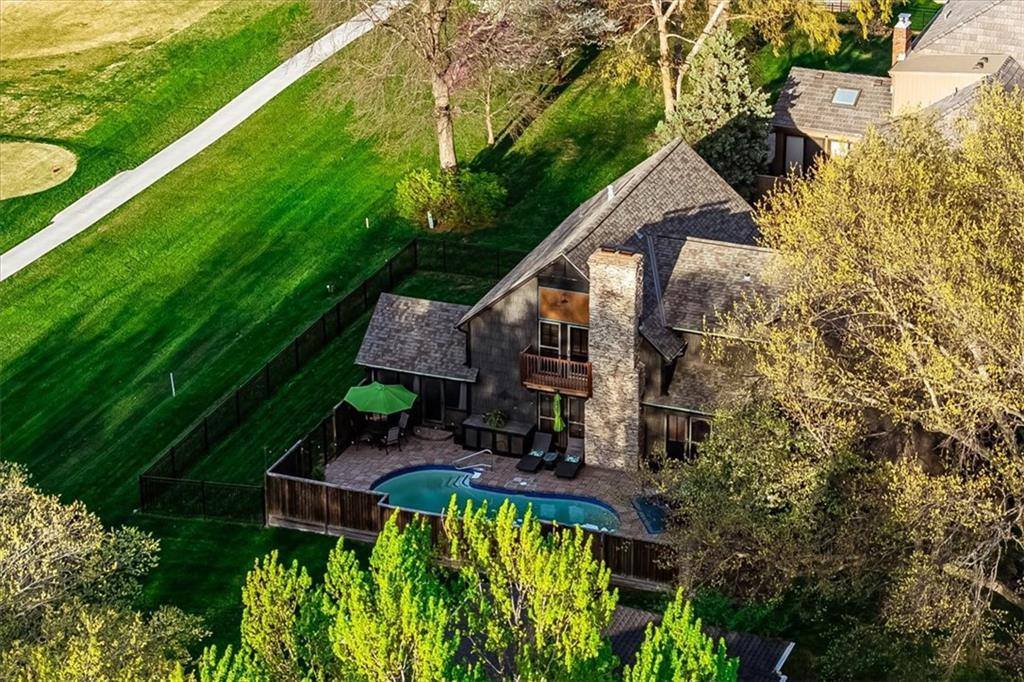 9700 West 106th Street, Overland Park, KS 66212