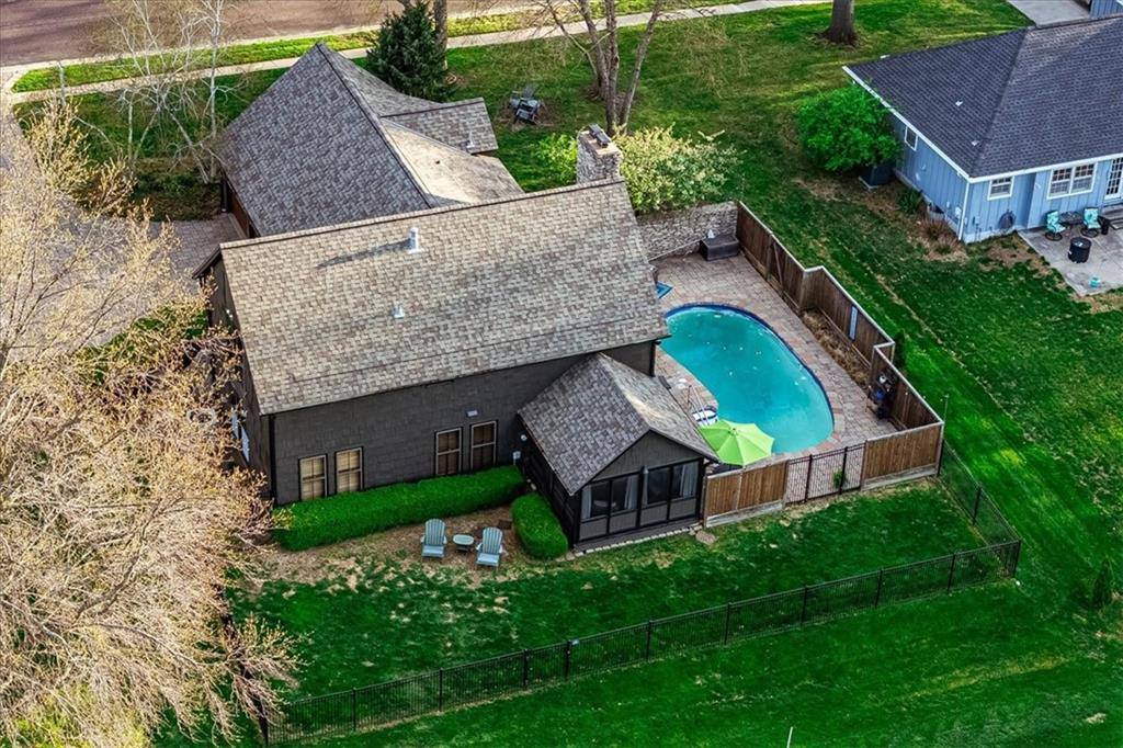 9700 West 106th Street, Overland Park, KS 66212