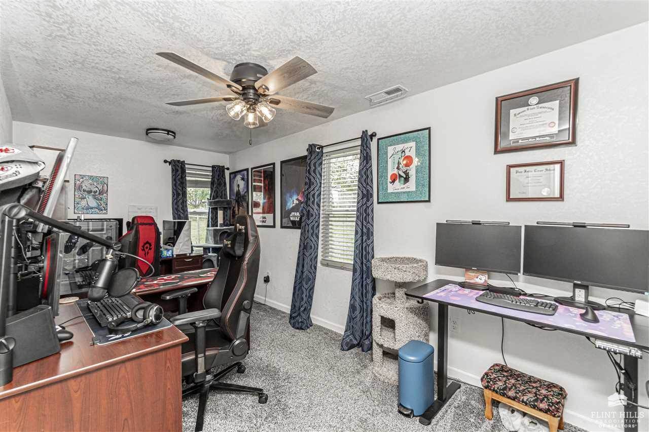 535 West Ash Street, Junction City, KS 66441