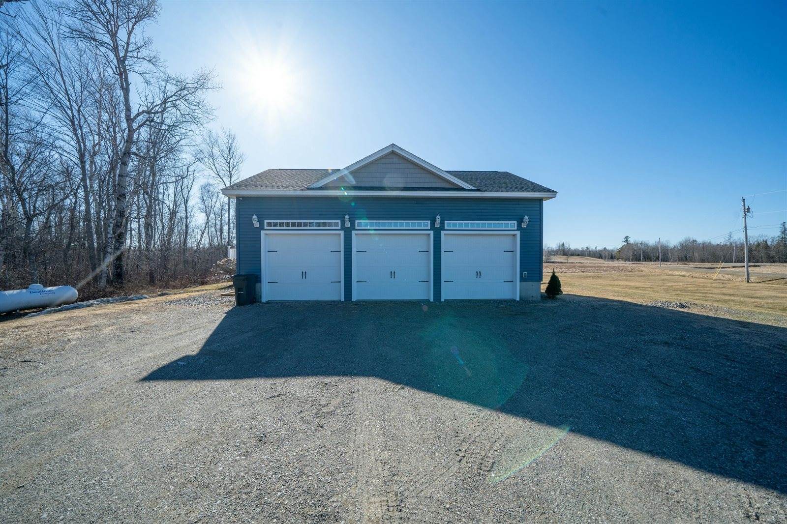 17 Farm Pond Road, Corinth, ME 04427