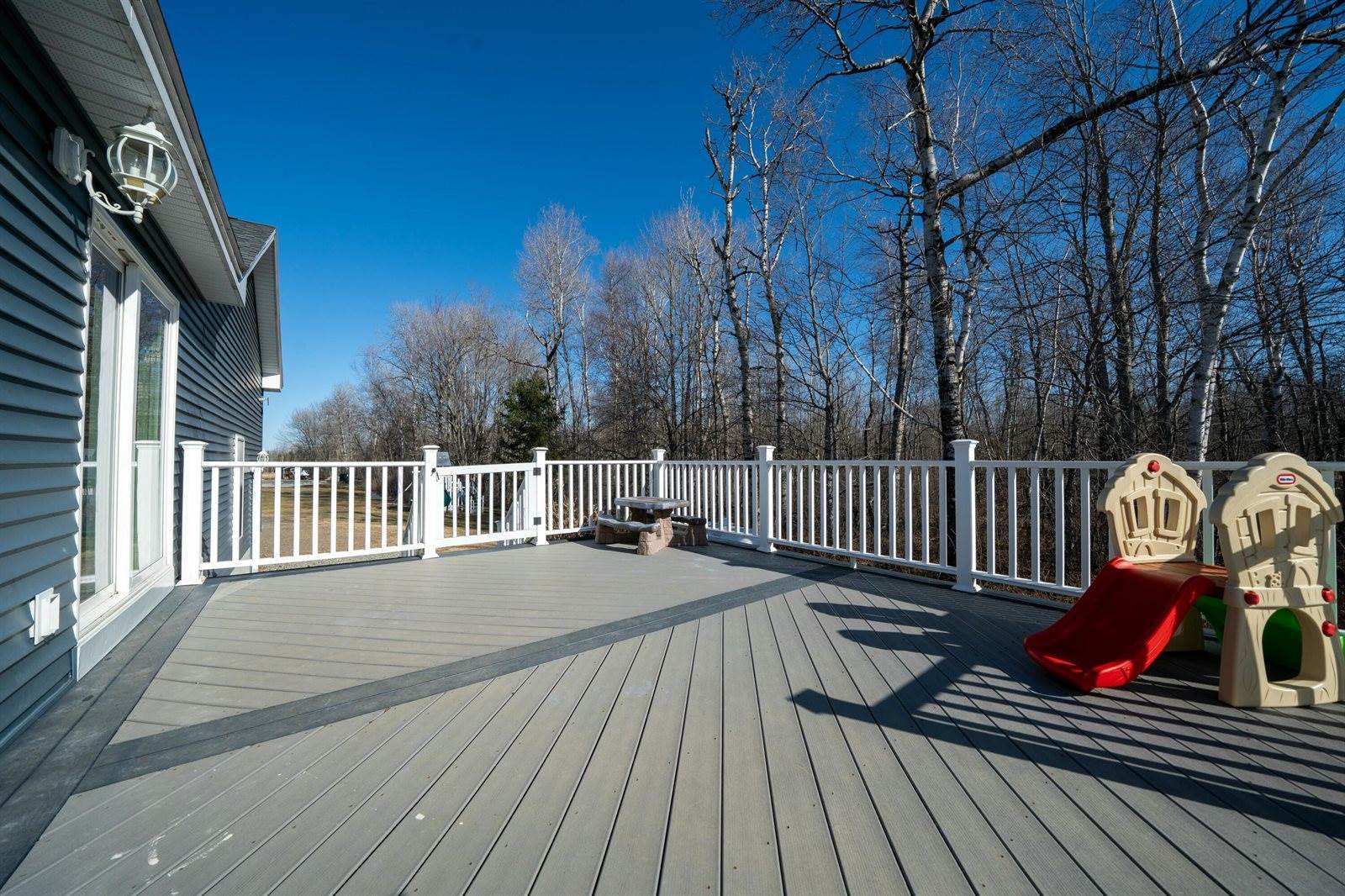 17 Farm Pond Road, Corinth, ME 04427