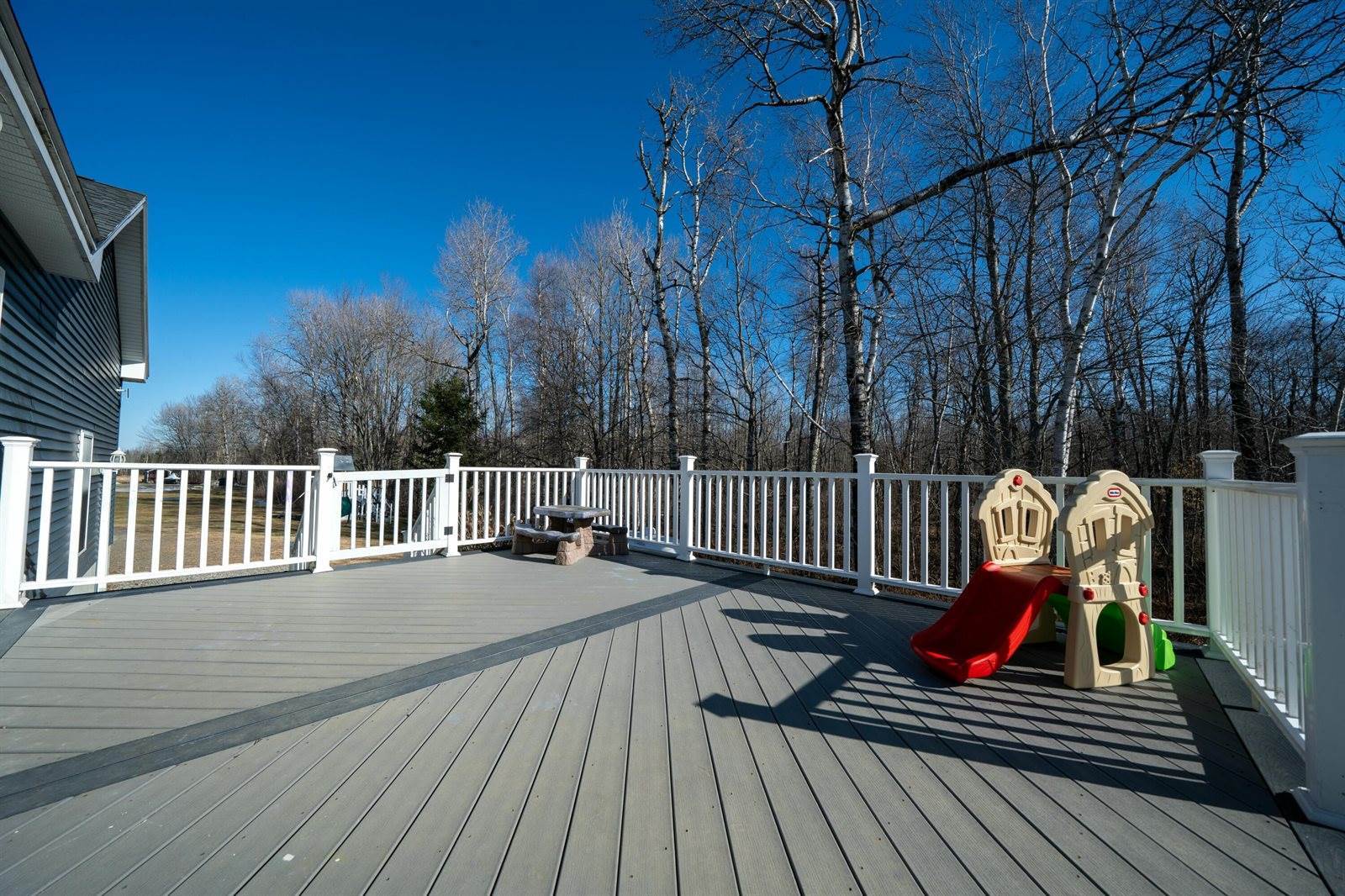 17 Farm Pond Road, Corinth, ME 04427