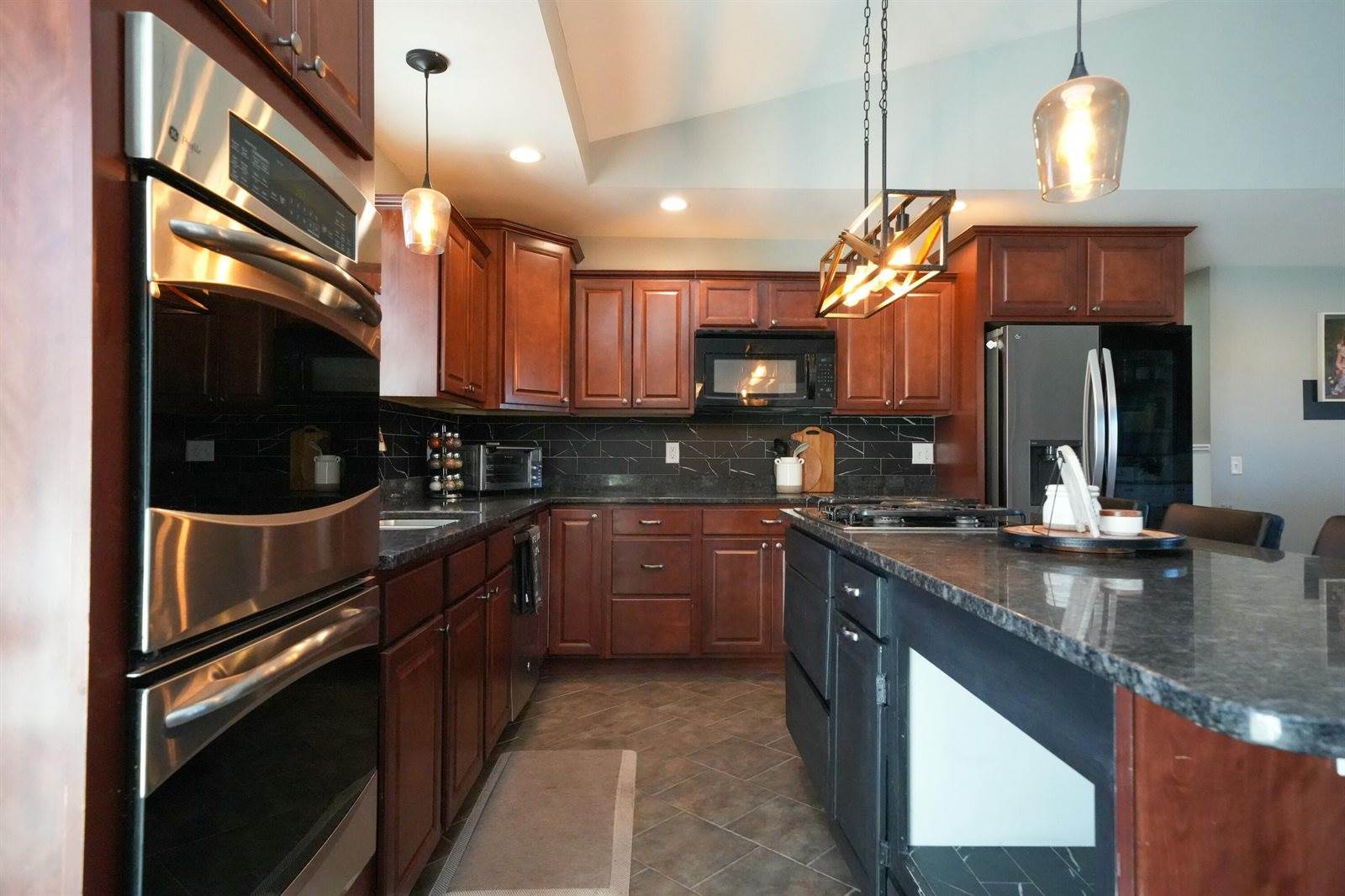 17 Farm Pond Road, Corinth, ME 04427