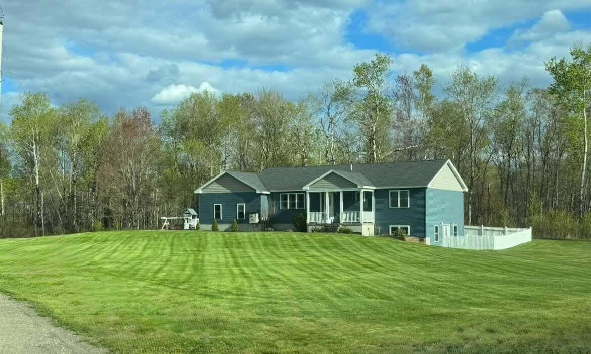 17 Farm Pond Road, Corinth, ME 04427