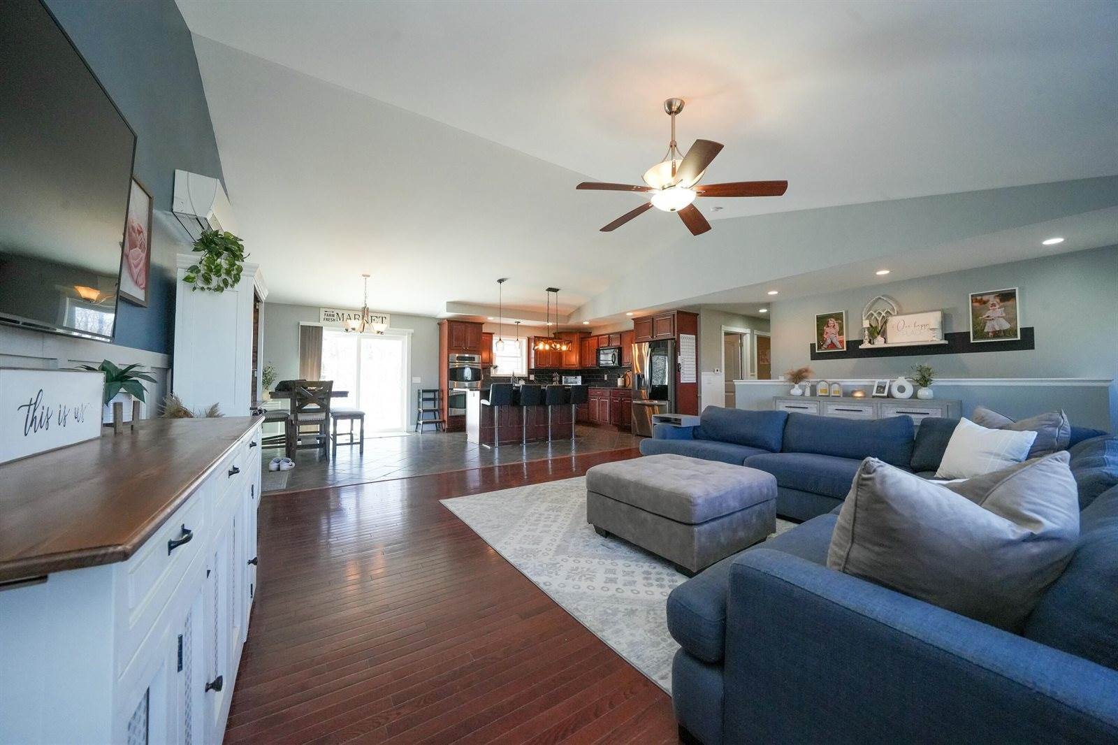 17 Farm Pond Road, Corinth, ME 04427