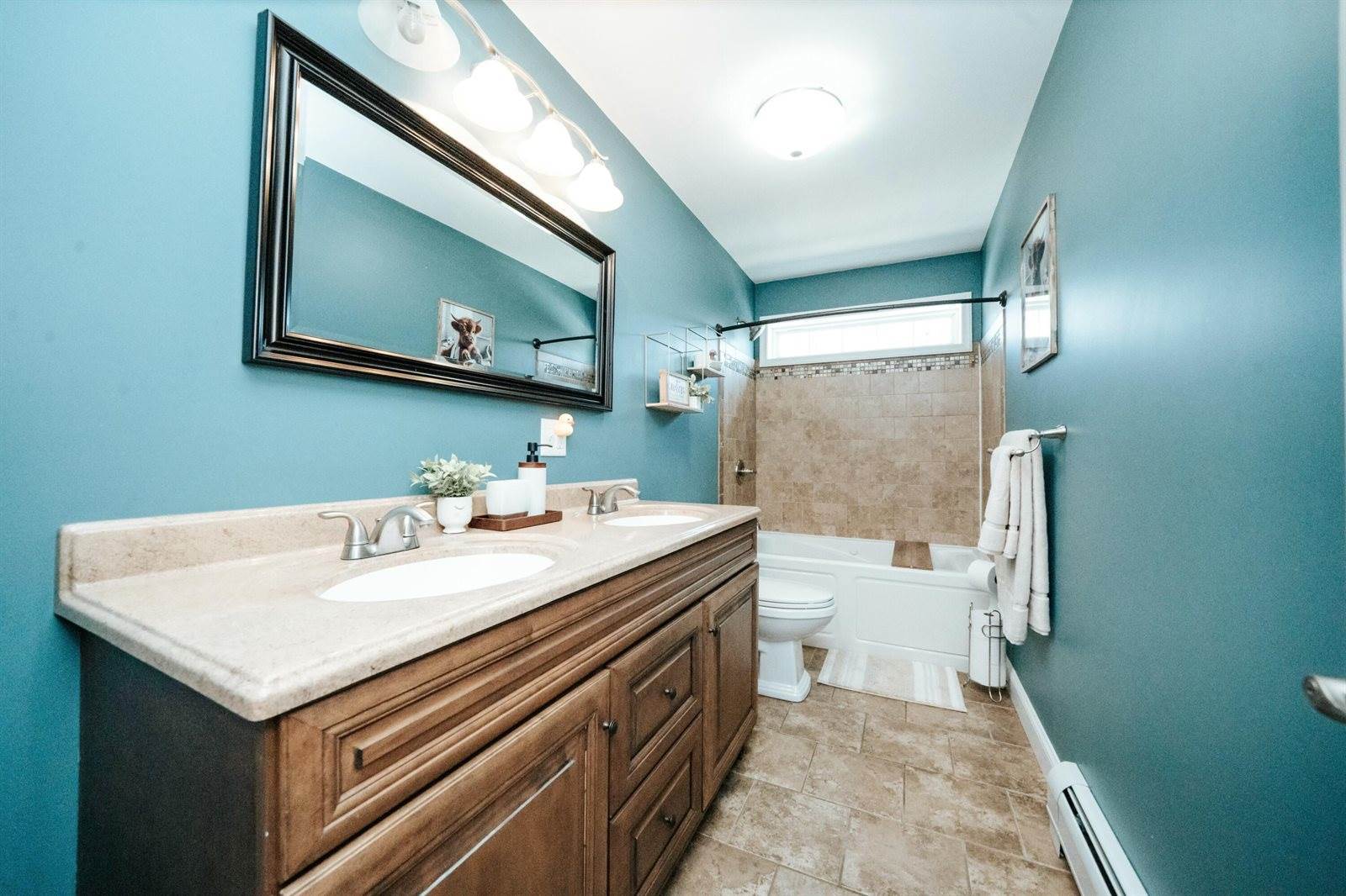 17 Farm Pond Road, Corinth, ME 04427