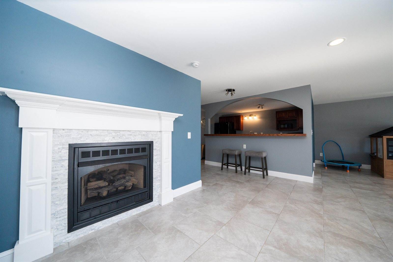 17 Farm Pond Road, Corinth, ME 04427