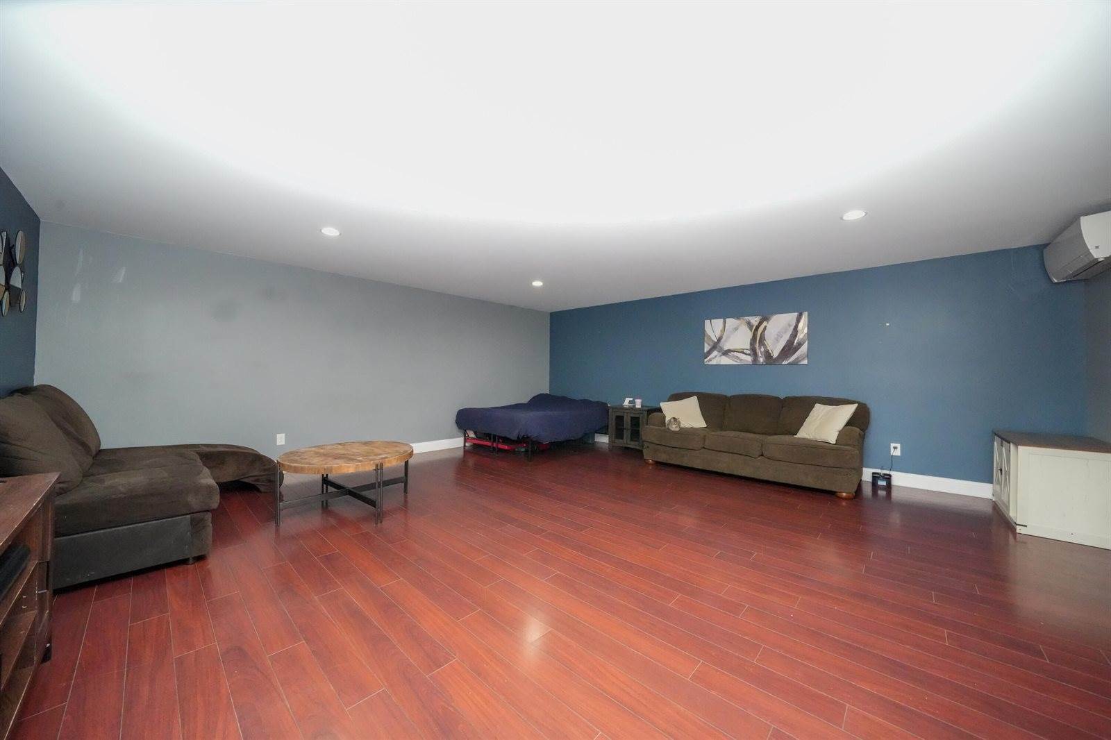 17 Farm Pond Road, Corinth, ME 04427