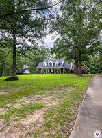 19 Hidden Valley Rd, Texarkana, TX 75501