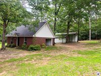 19 Hidden Valley Rd, Texarkana, TX 75501