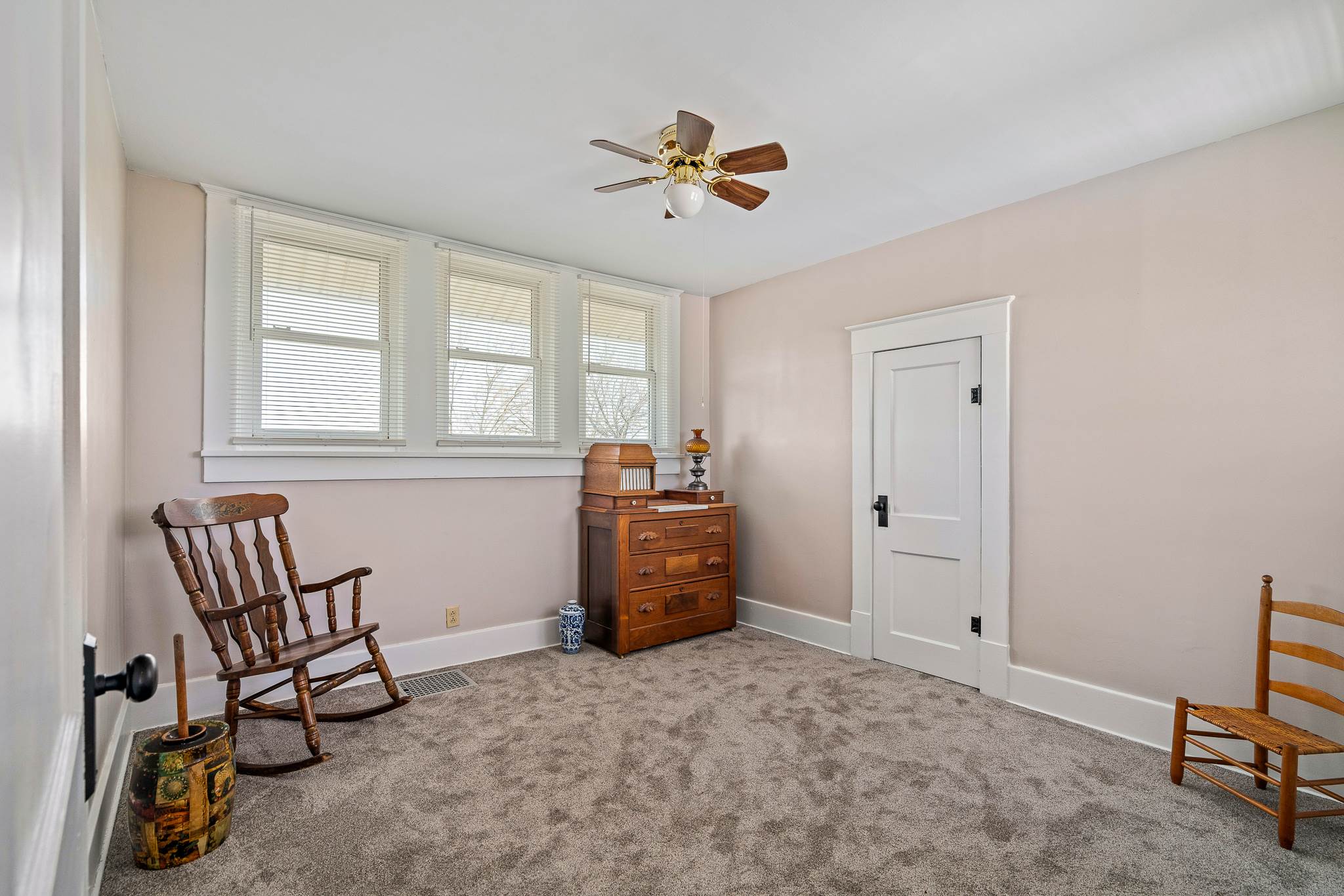 9006 E State Route W, Drexel, MO 64742