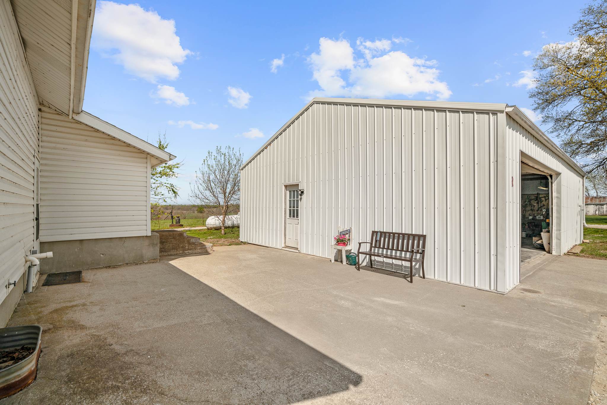9006 E State Route W, Drexel, MO 64742