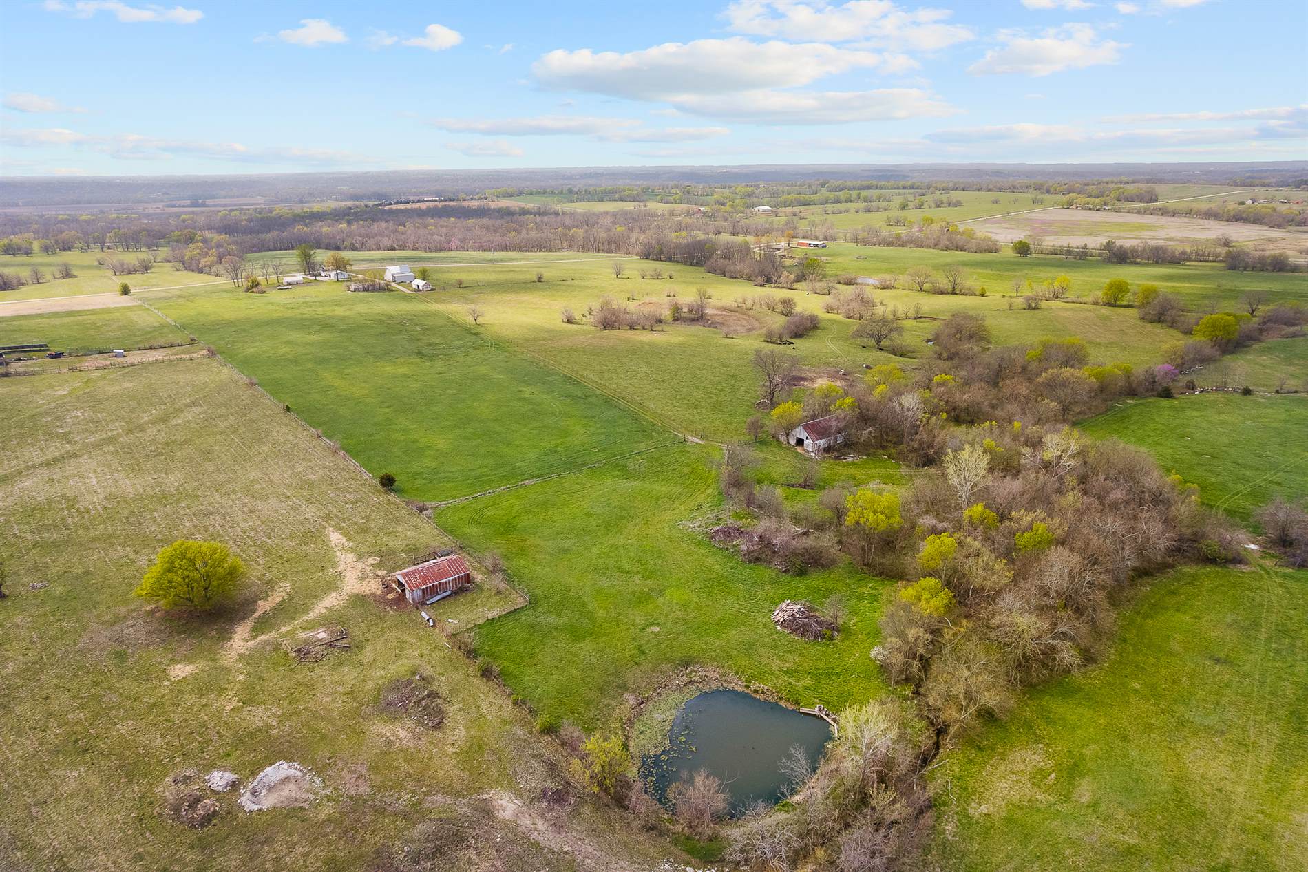 9006 E State Route W, Drexel, MO 64742