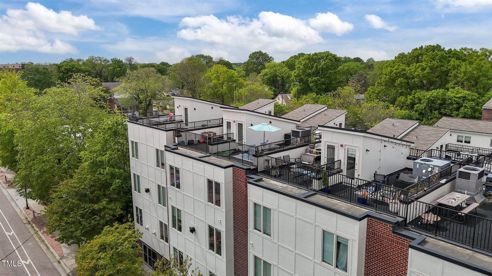 400 West Rosemary Street, Unit 104, Chapel Hill, NC 27516