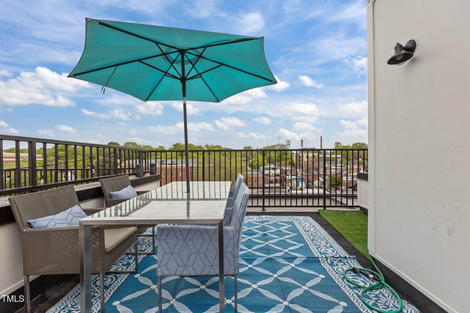 400 West Rosemary Street, Unit 104, Chapel Hill, NC 27516