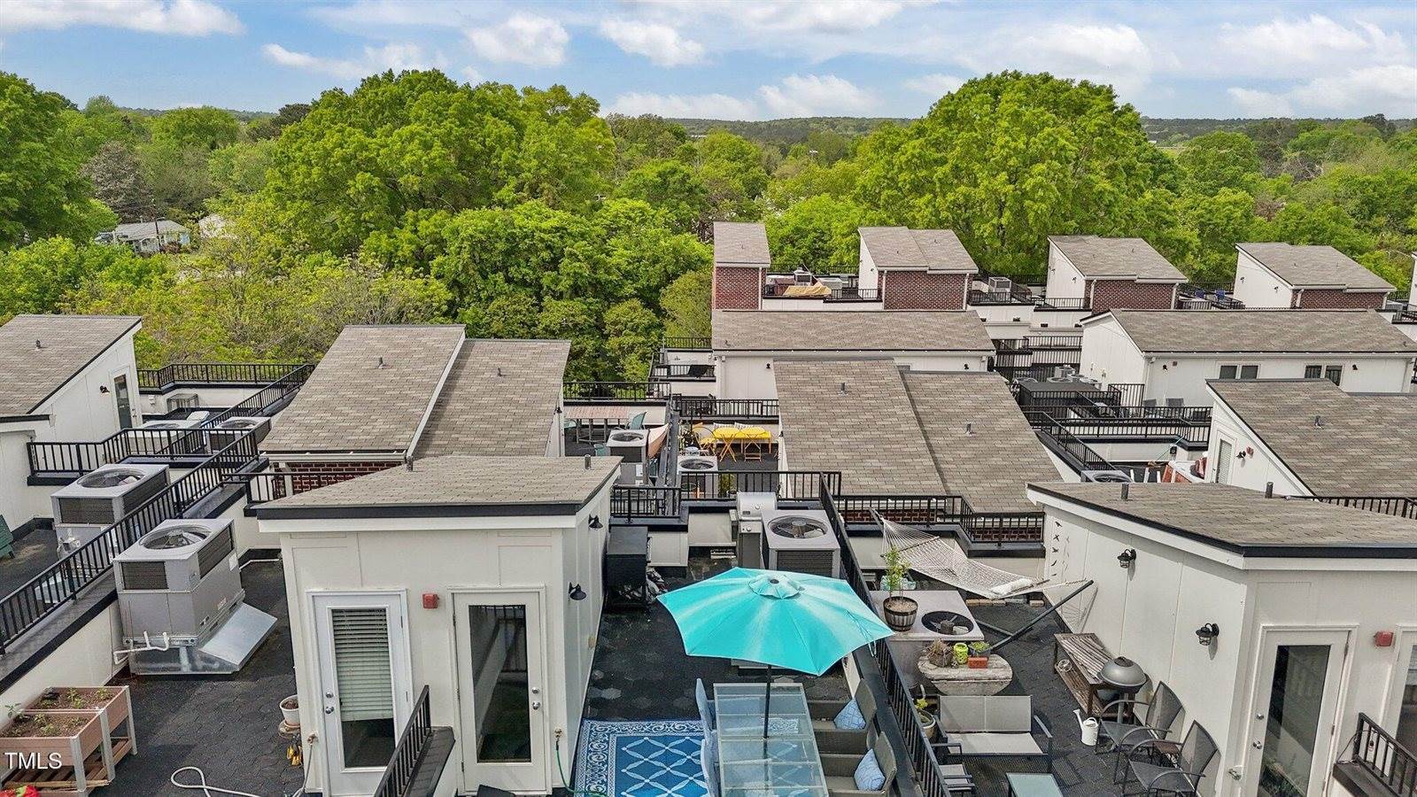 400 West Rosemary Street, Unit 104, Chapel Hill, NC 27516