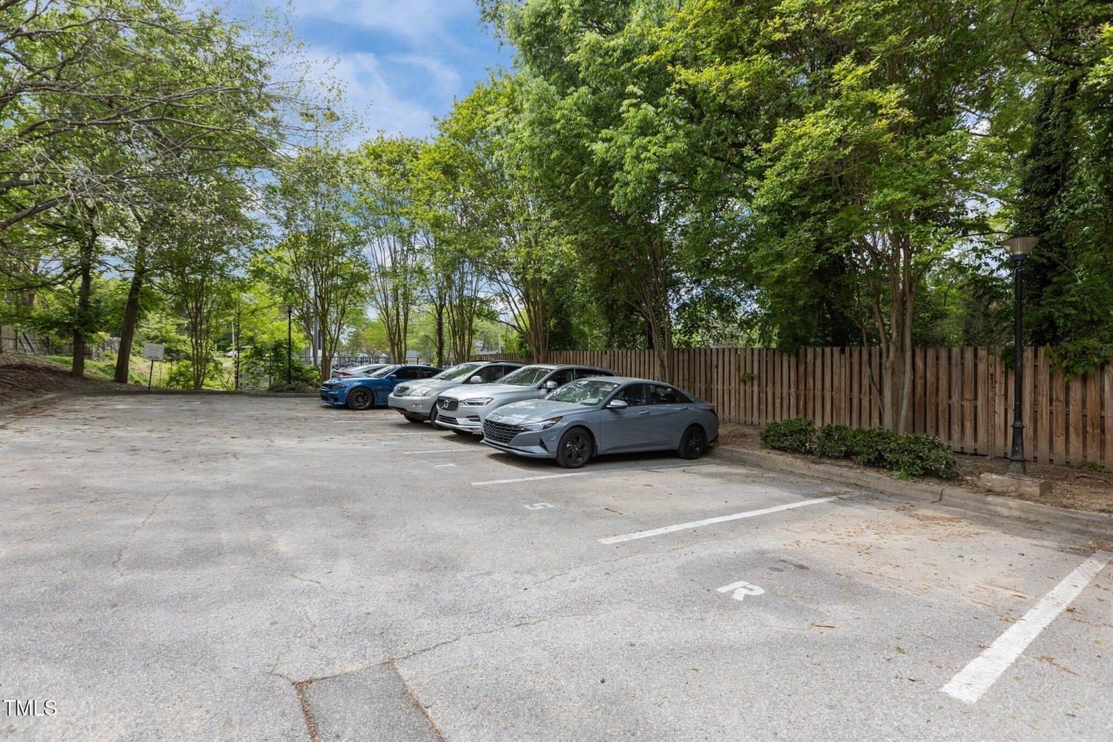 400 West Rosemary Street, Unit 104, Chapel Hill, NC 27516