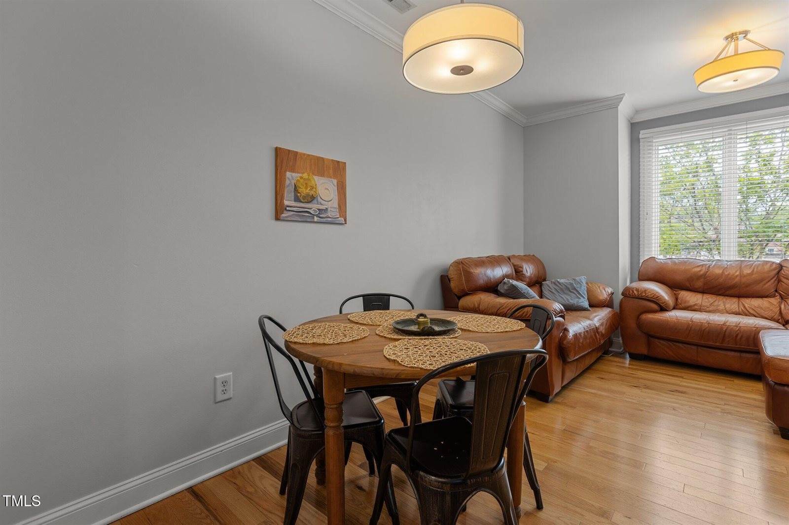 400 West Rosemary Street, Unit 104, Chapel Hill, NC 27516