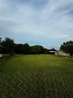 3205 Flora Street, Burleson, TX 76028