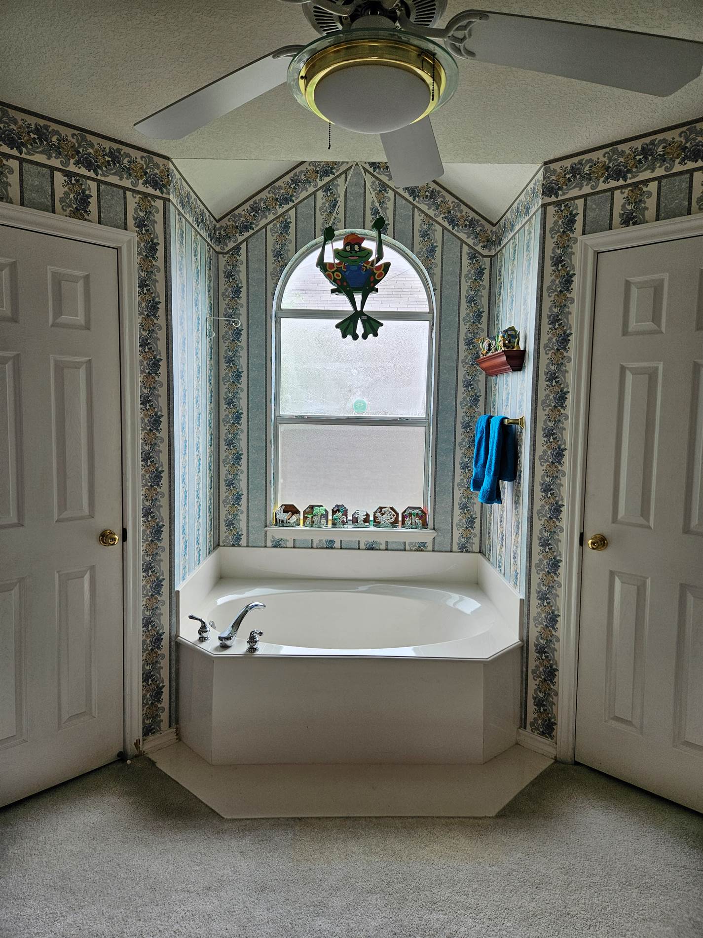 1145 Westgrove Dr., Saginaw, TX 76179