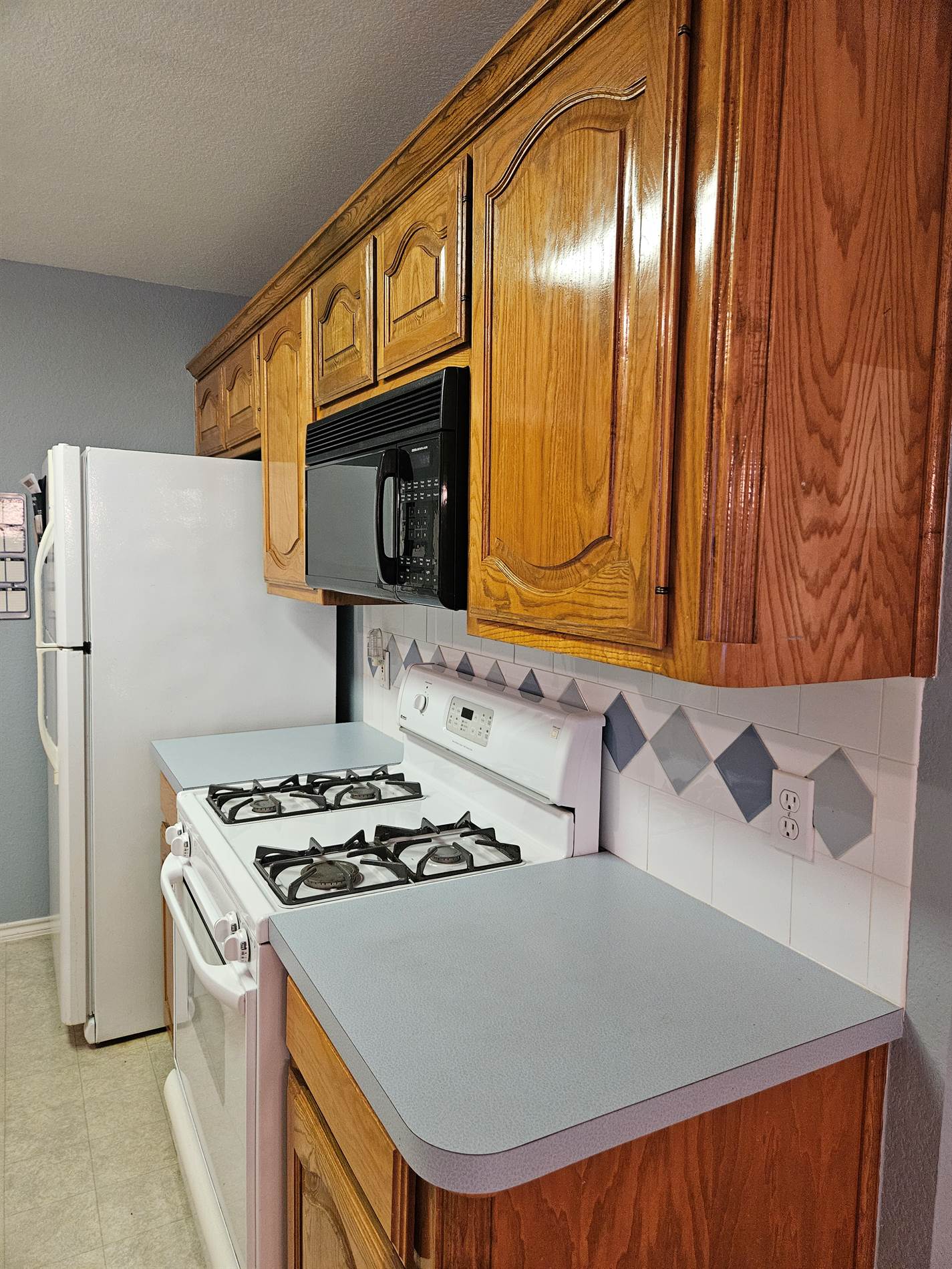 1145 Westgrove Dr., Saginaw, TX 76179