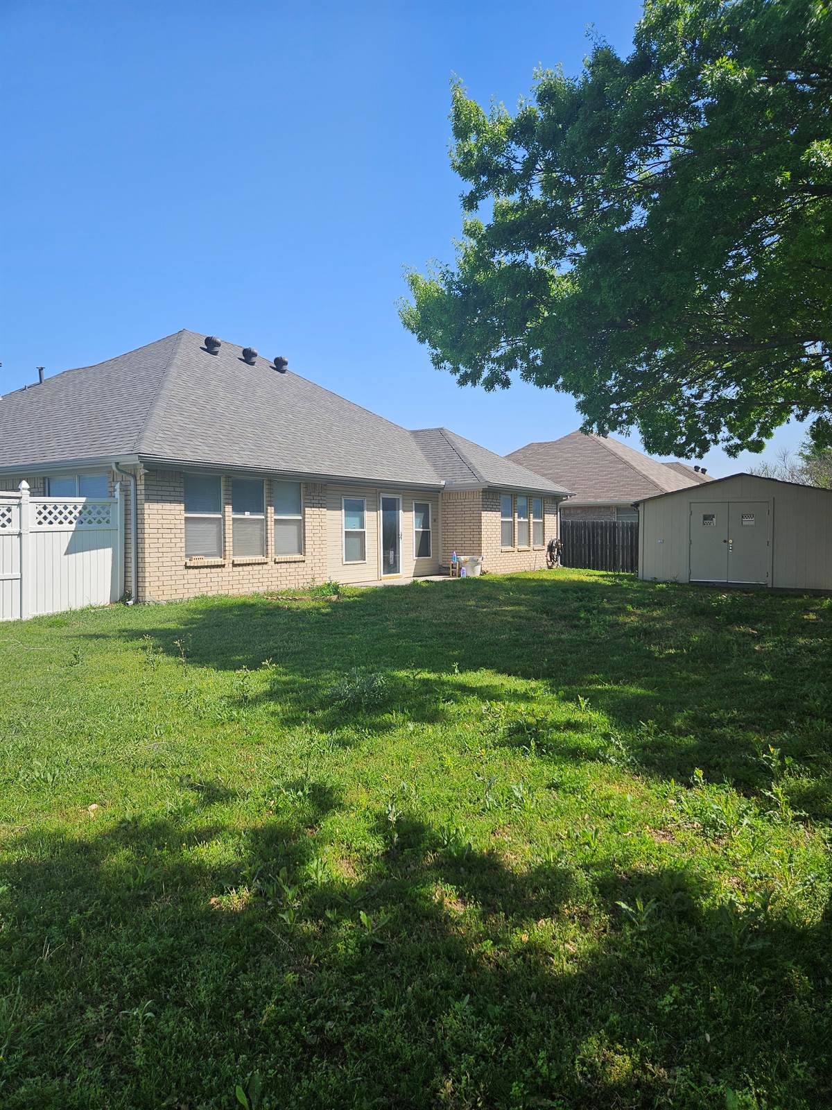 1145 Westgrove Dr., Saginaw, TX 76179