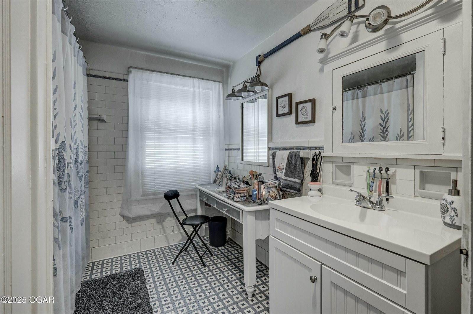 110 North Connor Avenue, Joplin, MO 64801