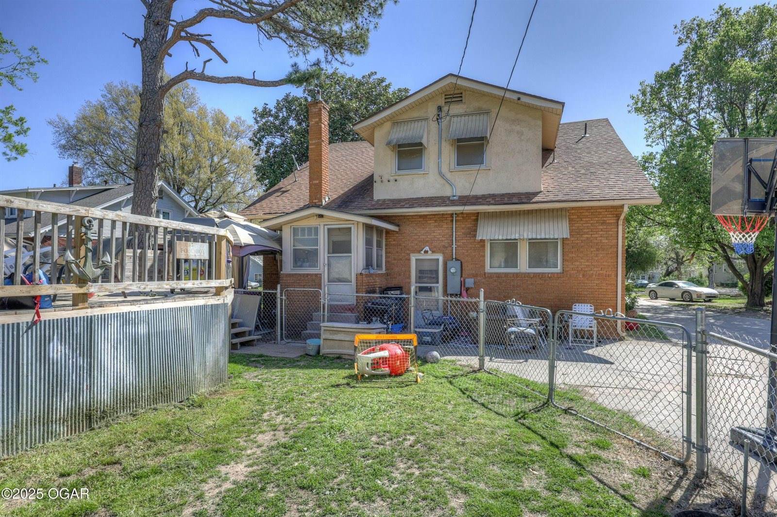 110 North Connor Avenue, Joplin, MO 64801