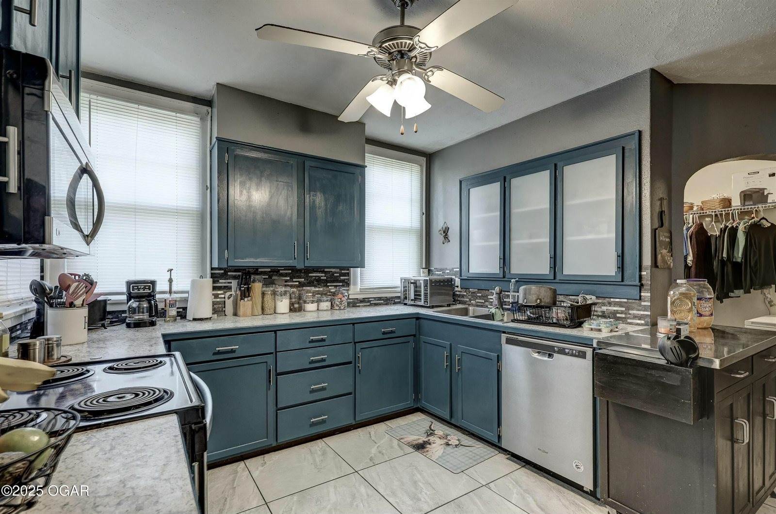 110 North Connor Avenue, Joplin, MO 64801