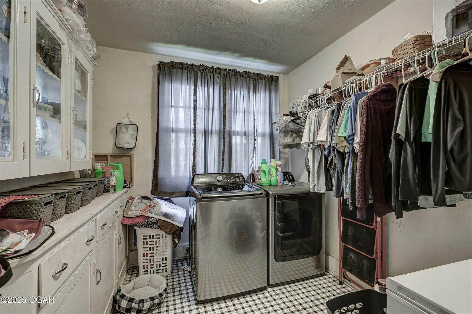 110 North Connor Avenue, Joplin, MO 64801