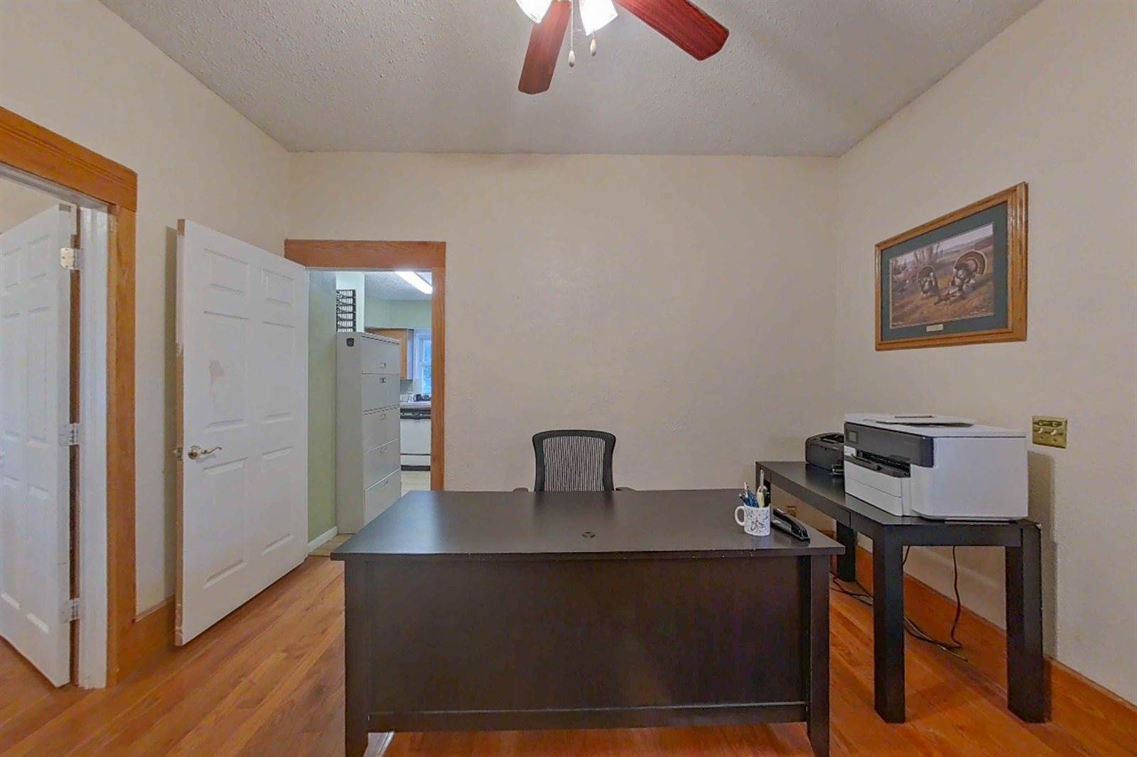 515 East Grand River Avenue, HowellCity_Livingston, MI 48843