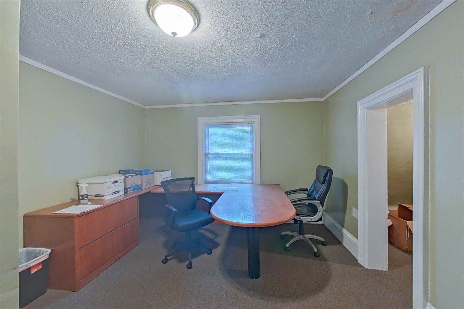 515 East Grand River Avenue, HowellCity_Livingston, MI 48843