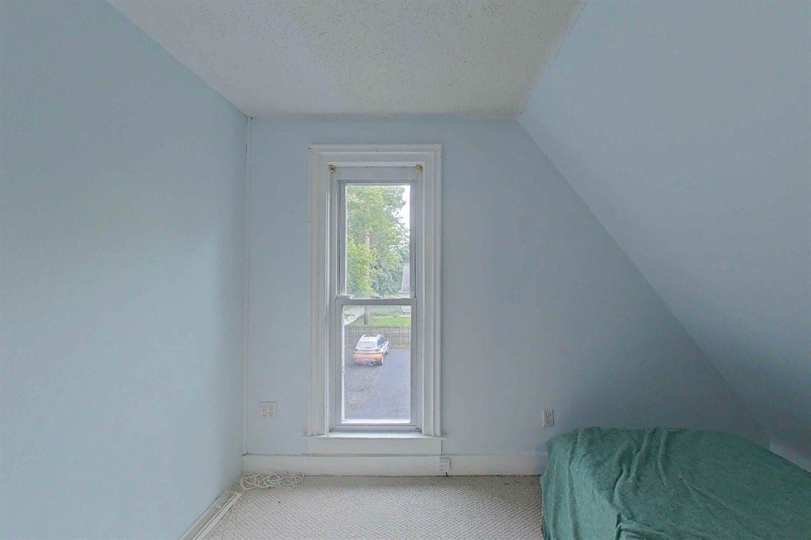 515 East Grand River Avenue, HowellCity_Livingston, MI 48843