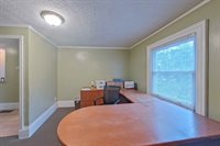 515 East Grand River Avenue, HowellCity_Livingston, MI 48843