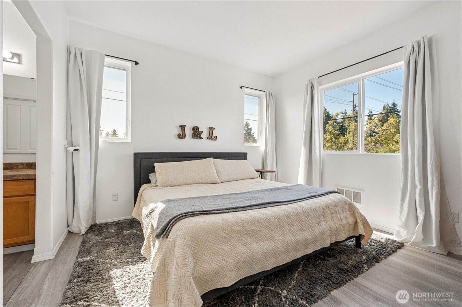 2055 Simmons Street, Dupont, WA 98327