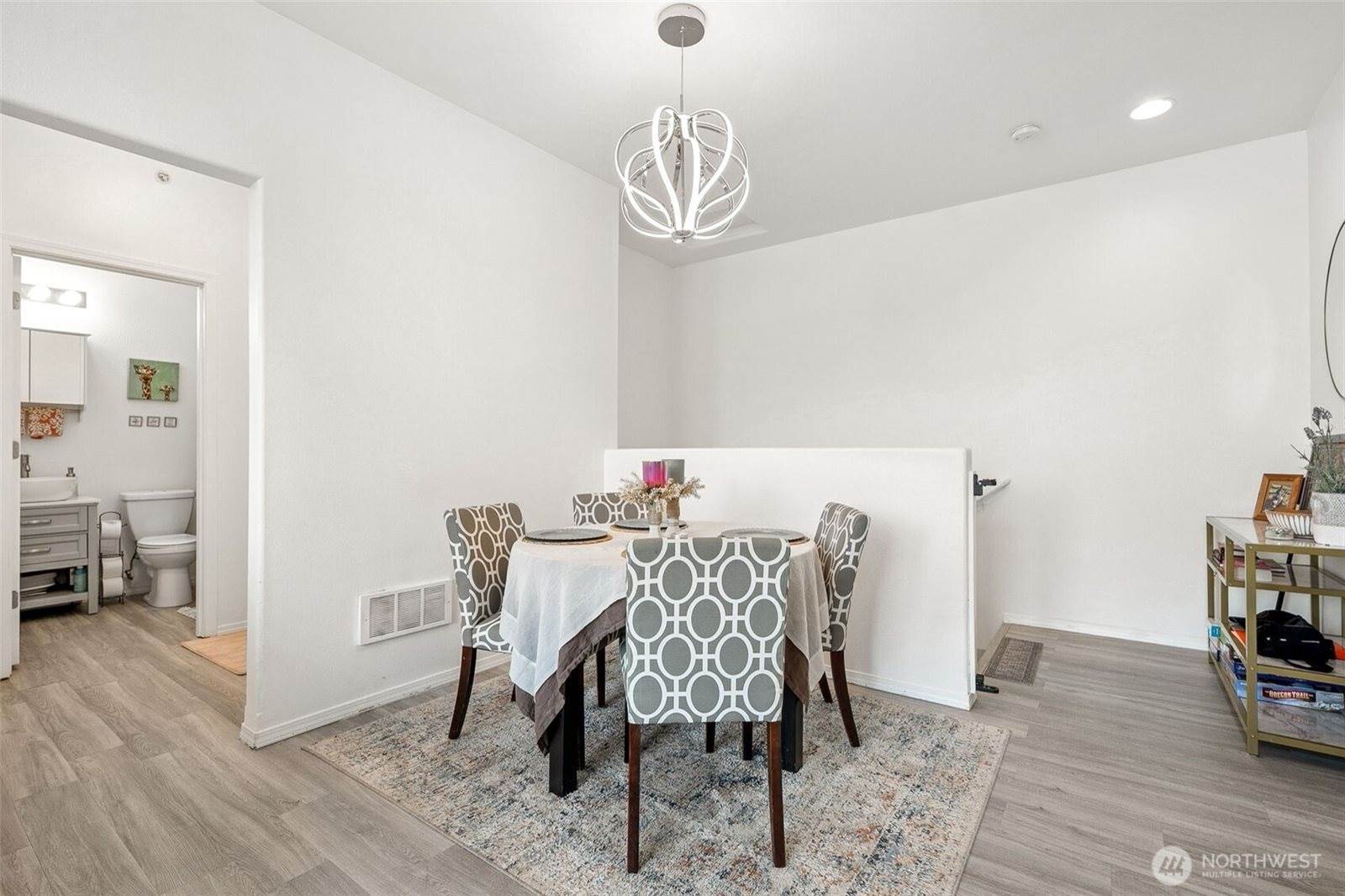 2055 Simmons Street, Dupont, WA 98327