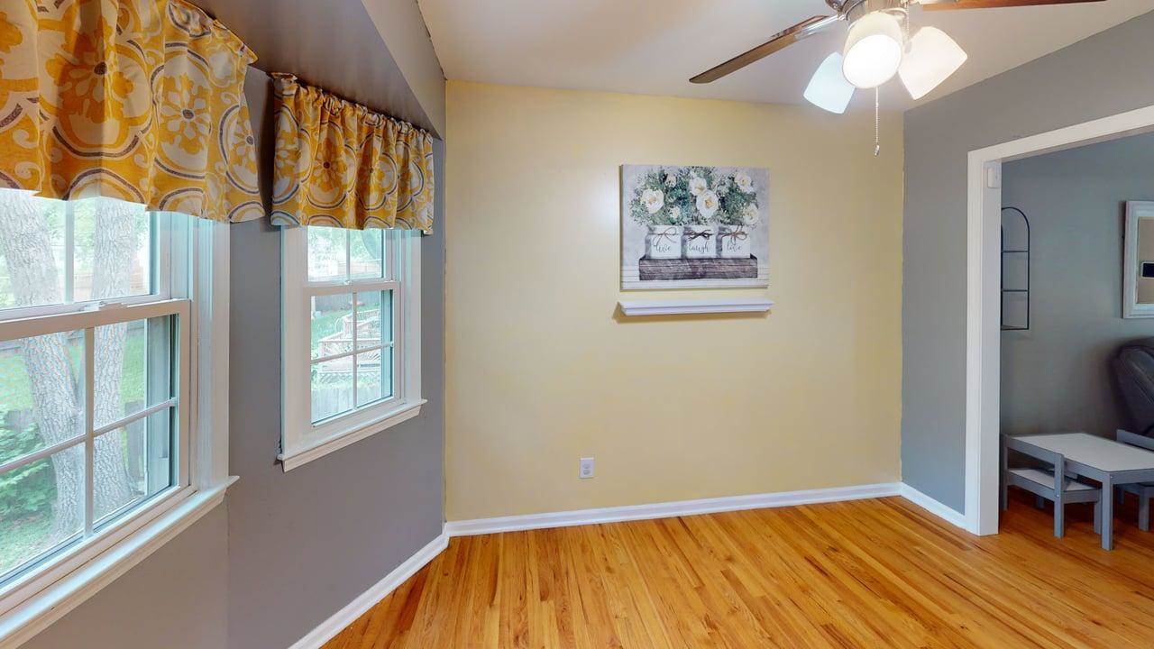 11706 W 69th St, Shawnee, KS 66203