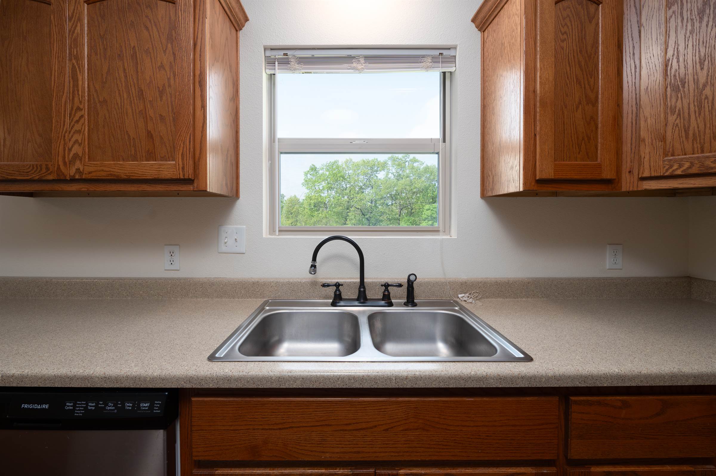 14149 Hopi lane, Dixon, MO 65459