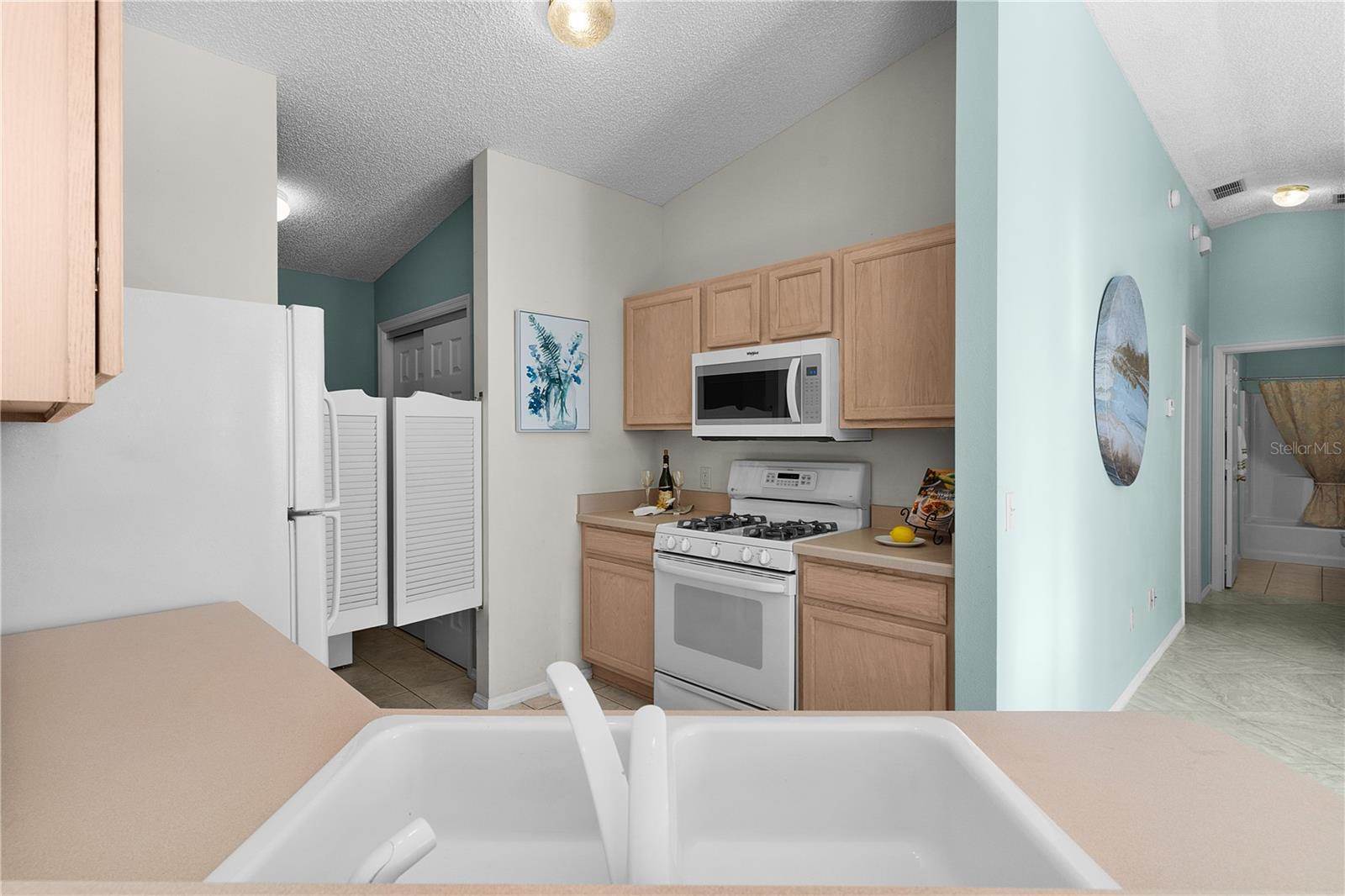 9325 SE 172nd Garden Street, The Villages, FL 32162