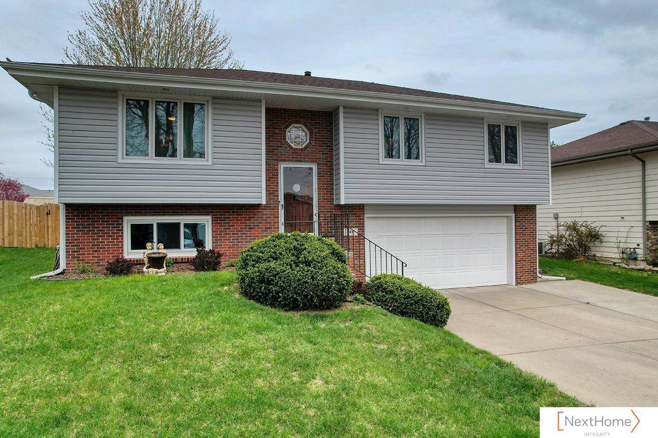 744 Glacier Trail, Lincoln, NE 68521